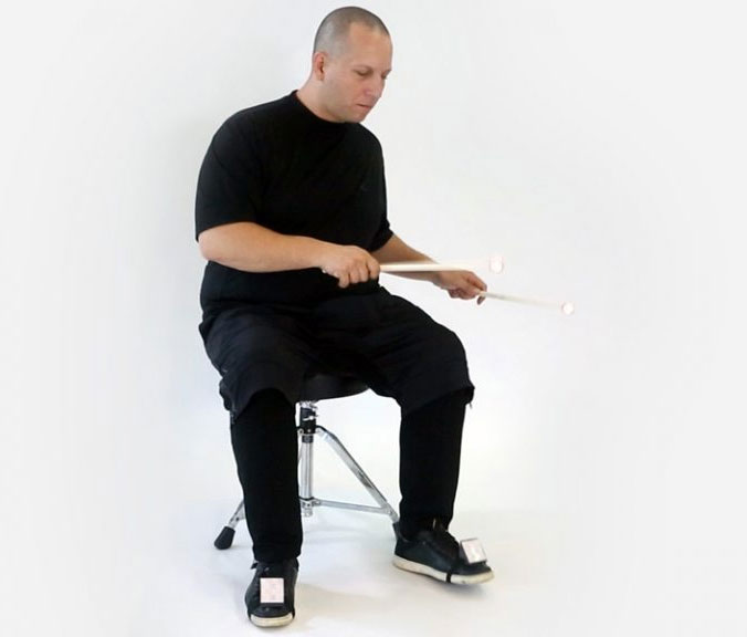 Gergő Borlai drumming with Aerodrums 1